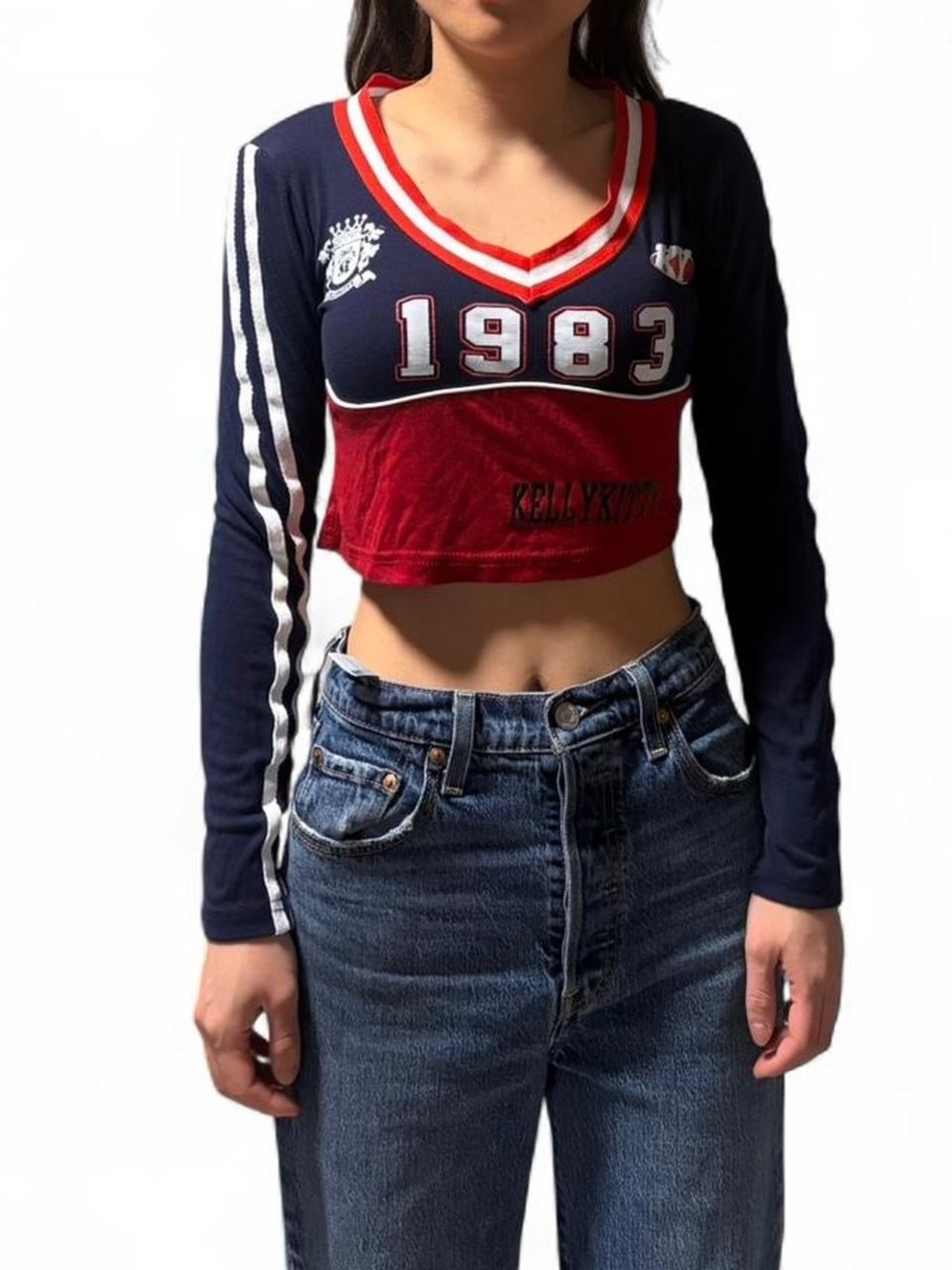 Cropped V-Neck Long Sleeve Top in Navy & Red